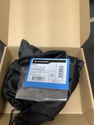 Sennheiser SH 230 Headset With Dust Bag And Guide - Image 1 of 4