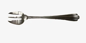 LR & Co England Pickle Cocktail Dessert Fork EPNS A Rg 849675 Silver Plate - Picture 1 of 6