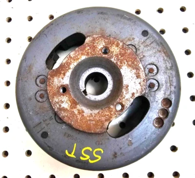 Kawasaki Sno-Jet 440 SST 1977 volante magnético Kawasaki 811909 ñame 8E7-85550-1O Foto 1 de 4