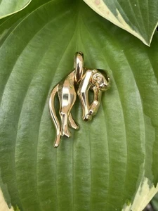 Colgante pantera de oro amarillo de 18 K Cartier - Imagen 1 de 5