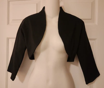 Chaqueta Bolero Recortada De Colección Talla S Jessica McClintock Negra Sedosa Encogida Foto 1 de 4