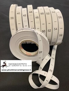 ETICHETTE IN NASTRO TESSUTO TAGLIE IN NUMERI  ROTOLO DA 50 METRI = 900 ETICHETTE - Picture 1 of 1