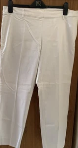 Excellent Condition H&M Stretch Straight Leg Casual Trousers White Size 18 - Picture 1 of 2