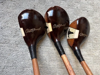 Wow!  Robert (Bobby) T. Jones Jr, Flying Crow fancy face hickory golf wood set - Image 1 of 4