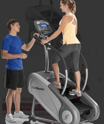 StairMaster SM3 Stair Machine (140001) - Image 1 of 4