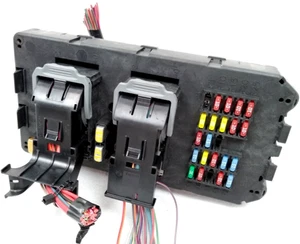 56050066AC Jeep 2005 2006 Grand Cherokee Fuse Box Body Control Module BCM G64 - Picture 1 of 12