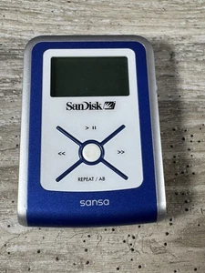 Sandisk Sansa E100 Series Model e130 mp3 Player ~ mit FM Radio 512MB ~ CD + Docs - Bild 1 von 3