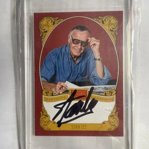 2013 PANINI GOLDEN AGE HISTORISCHE SIGNATUREN STAN LEE #STL SIGNED HANDSIGNIERT S/O - Bild 1 von 6