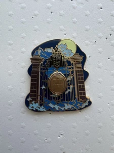 2003 Disneyland Haunted Mansion Gates Pin - Movie Opening LE 2000 - Bild 1 von 2