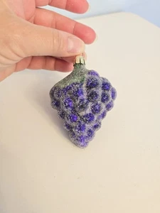Vintage Tschechische Republik lila gezuckerte Traube Cluster Glas Ornament - Bild 1 von 6