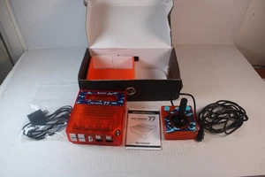 Hyperkin Retron 77: Console di gioco HD per Atari 2600 Retro Ambra - Foto 1 di 14