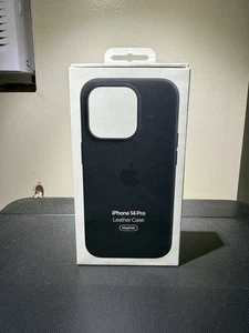 Apple Leather Case with MagSafe for iPhone 14 Pro - Midnight - Photo 1 sur 3