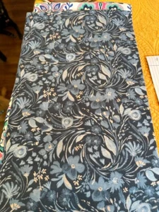2 YDS UNCUT SUPER SNUGGLE FLANNEL FABRIC LIGHT BLUE FLORAL JOANN NEW FLOWERS - Picture 1 of 1