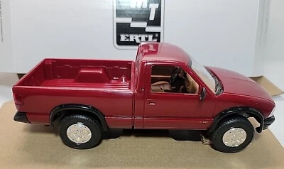 1995 Promo Chevrolet S-10 4x4 Cherry Red Metallic # 6189 - Image 1 of 4