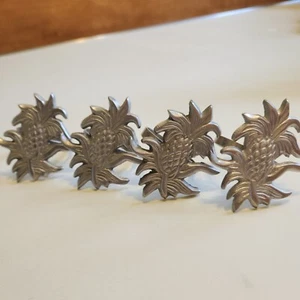  4 soportes para servilletas de peltre con motivo de piña vintage - Imagen 1 de 7