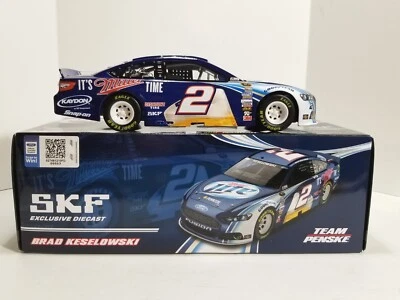 Brad Keselowski Miller Lite SKF 2013 Nascar Promo Memory of Mike McGrath 1:24 LE Foto 1 de 4
