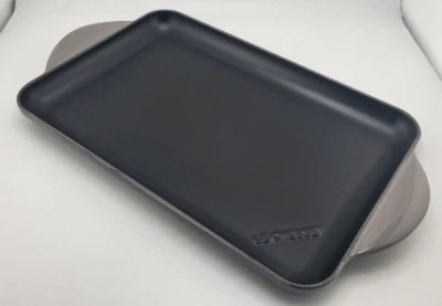 Plancha rectangular Le Creuset - 12,6 pulgadas - Pedernal - Nueva en caja - ¡Leer descripción! Foto 1 de 4