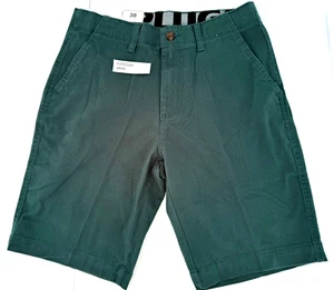 PLUGG CLOTHING Men's Shorts (SIZE 30) Flex Waist Flat Front HUNTER GREEN New Tag - Picture 1 of 7