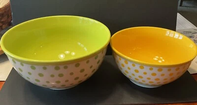 Juego de 2 cuencos para servir mezcladores a lunares de gres Pioneer Woman de 8" y 10" retirados Foto 1 de 4