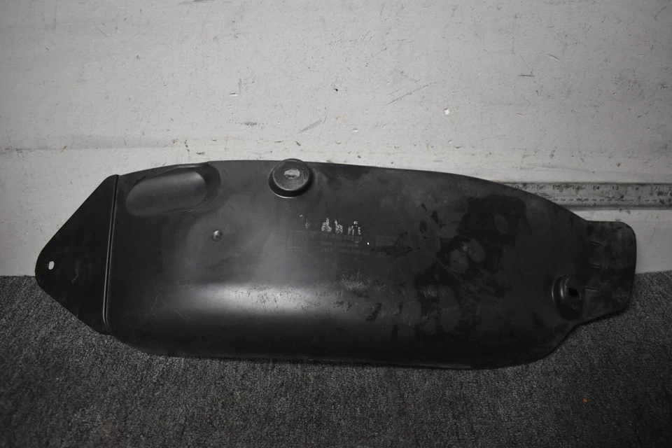 PORSCHE 911 CARRERA 2014-2019 REVESTIMIENTO DE CASA DE RUEDA LADO IZQUIERDO DE FÁBRICA OEM Foto 1 de 4