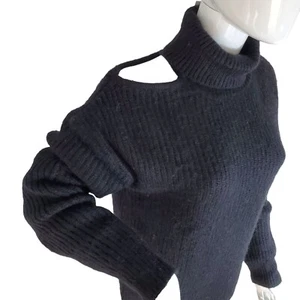 Bobeau Black Rib Knit Turtleneck Sweater Women Sz M Cold Shoulder Long Slv NWT - Picture 1 of 9