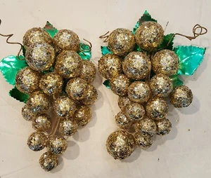 Metallic grape bunch wall hangings from Italy. 1950-1970 - Picture 1 of 3