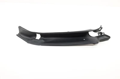 Cubierta superior de la puerta levadiza trasera derecha Lincoln Aviator 2020-2025 OEM LC5BS45140AC Foto 1 de 4