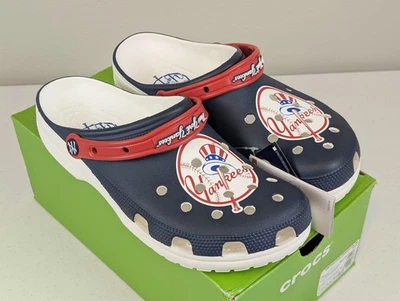 Crocs MLB New York Yankees Classic Clogs Men's Size 12 Navy NYY New in Box - Image 1 of 4