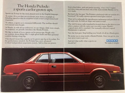 Honda Prelude 1977 anuncio impreso de dos páginas coche deportivo rojo Foto 1 de 3