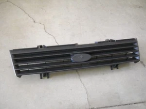 MASCHERINA FORD ESCORT MK3 - DAL 80 AL 86 - NUOVA - Imagen 1 de 1