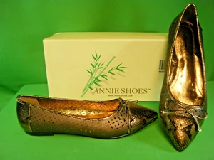 NEU IM KARTON ANNIE SCHUHE Petra 9 WEIT Metallic Bronze Schlangenleder Perfed Kunstleder FLACH - Bild 1 von 11