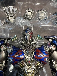 Threezero Transformers The Last Knight Nemesis Prime DLX Figure In-hand! - Picture 1 of 5
