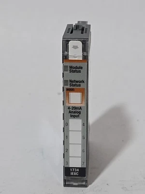 Módulo de entrada analógica Allen Bradley 1734-IE8C SER: C POINT I/O 8 pontos - Imagem 1 de 4