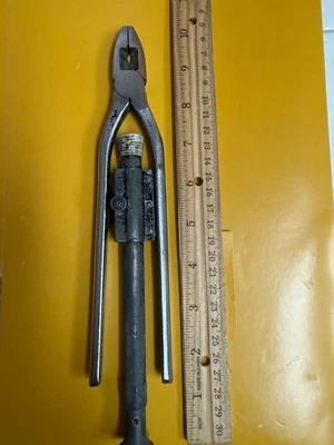 UsedMilbar  Safety Twist Aircraft Aviation Wire Cable Pliers 10" Tool - Image 1 of 4