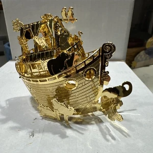Danbury Mint 2001 Gold Christmas Ornament Noah’s Ark 23kt Annual Exclusive - Picture 1 of 9