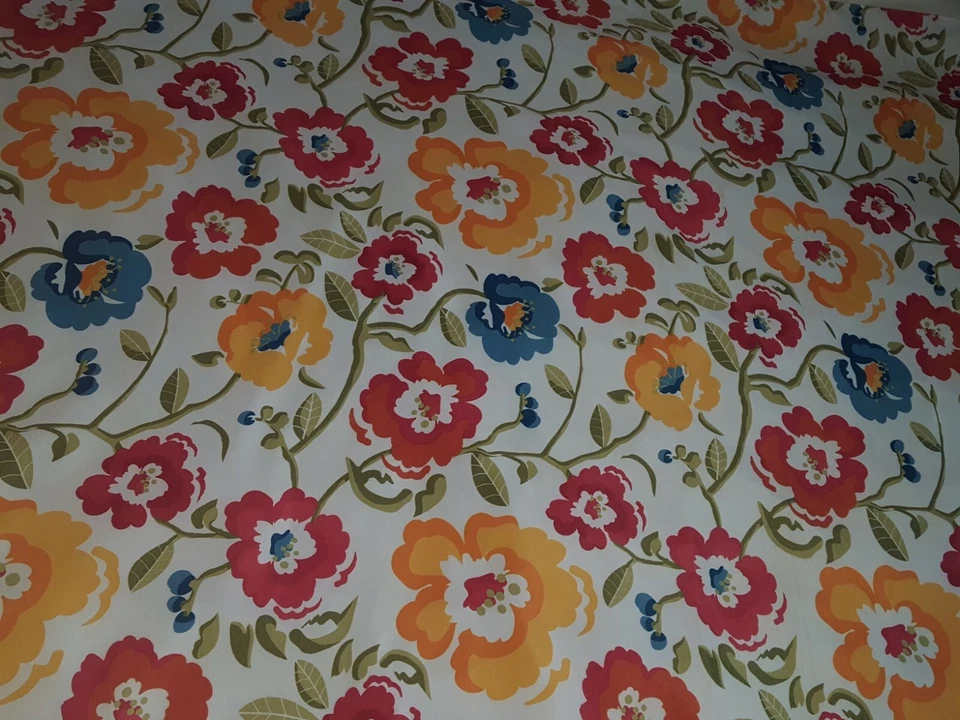 FOOD NETWORK TABLECLOTH floral COLORED BIG FLOWERS RETRO 60" x 82" vtg - Image 1 of 3
