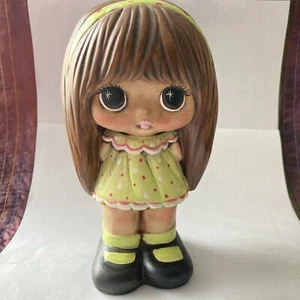 Pottery Girl Figurines Signed. Vintage 1971. Cute - Picture 1 of 5