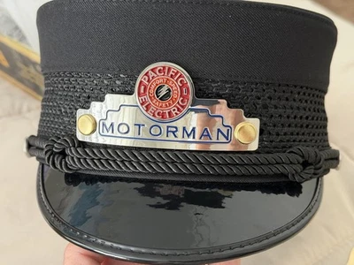 Insignia de tapa Pacific Electric Railway “MOTORMAN” Foto 1 de 2