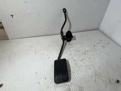 Pedal acelerador Toyota T100 93-98 pedal de acelerador OEM 97 k millas Foto 1 de 3