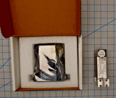 C8261AF-SC11030C-DWHOVVMMS / MFC: 8261, SC 11 HOV, SELLO W, 10-30SCCM, 9 PINES / CELERITY Foto 1 de 4