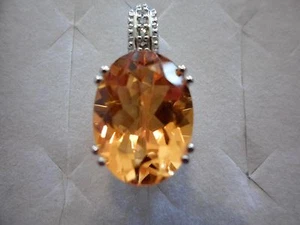 Padparadscha Color Quartz & White Topaz Pendant in Sterling Silver-9.02 Carats - Picture 1 of 8