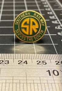 Southern Railway Railroad Train Hat Pin - 7/8" - (Very Nice Enamel) New - Picture 1 of 2