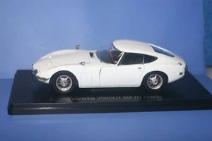 TOYOTA 2000GT (MF10) 1967 White 1/24 HACHETTE JAPAN - Picture 1 of 8