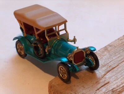 Lesney  Y-12 "Models of Yesteryear" 1909 Thomas Flyabout  Red Seats & Grill - Image 1 of 3