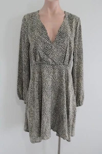 St Frock Dress Womens 12 Black Beige Pebble Print V Neck Long Sleeve Satin - Picture 1 of 12