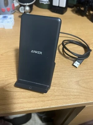 Anker PowerWave A2524 Fast Wireless Charger Stand Qi-Certified - Image 1 of 3