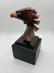 Adlerkopf Trophäe Auszeichnung 7" montiert quadratische Basis glänzend Holz Harz Anerkennung - Bild 1 von 14