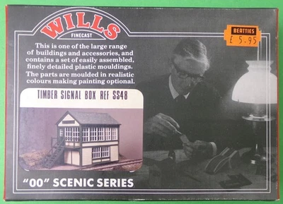 Wills OO Scenic SS48 Timber Signal Box kit OO Gauge (1125) - image 1 of 2