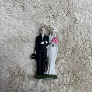Vintage Porcelain/Bisque Occupied Japan Wedding Cake Topper - Picture 1 of 4