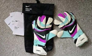 Nike GK Grip3 Adults Small Goalkeeper Gloves UK Size 8 - Picture 1 of 12